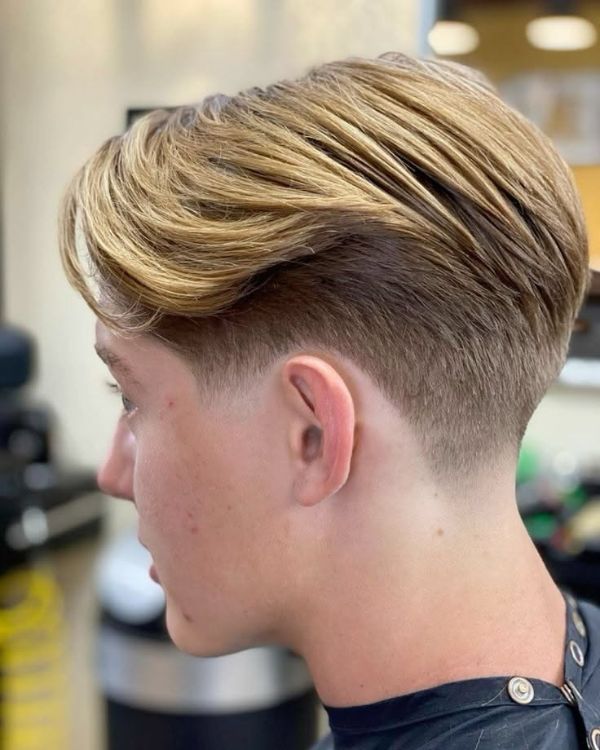 middle part with taper fade
