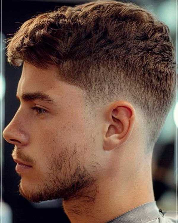 Short Quiff with Low Taper Fade