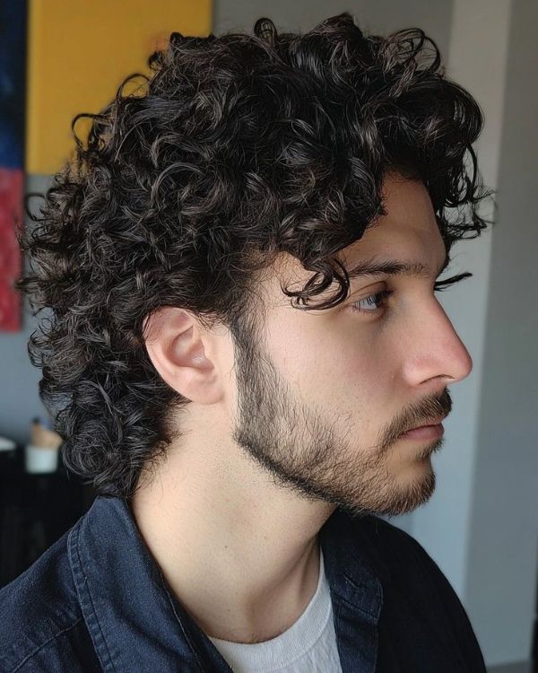 curly haircut