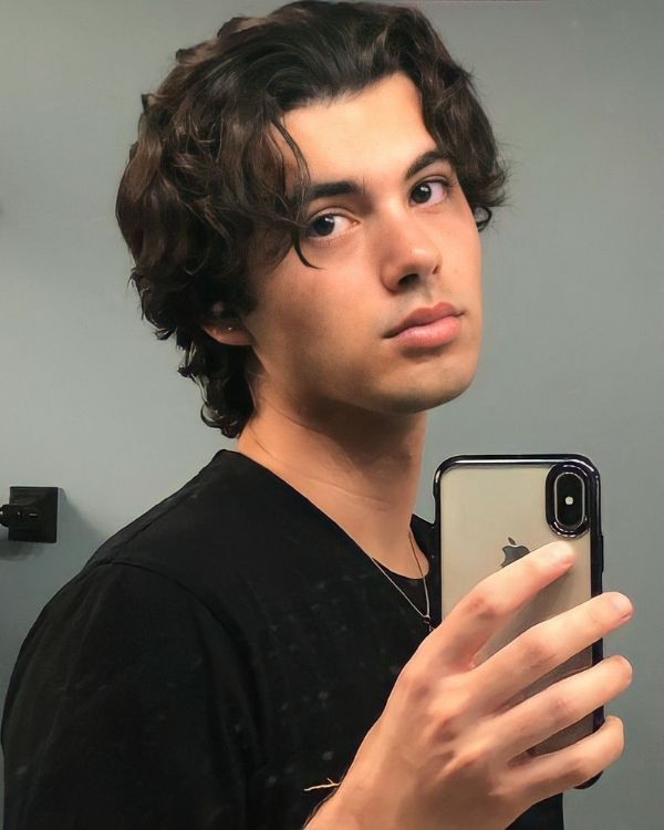 Messy Curly Middle Part