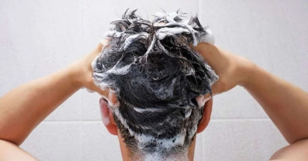 _Wash Hair with Volumizing Shampoo and Conditioner
